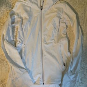 Calia by Carrie Underwood Zip